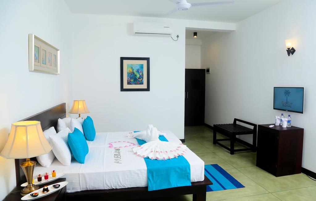 Coco Royal Beach Resort Kalutara Exterior foto
